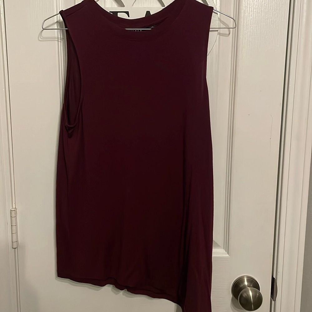 Athleta Asymmetrical Tank Top Womens xSmall Maroon